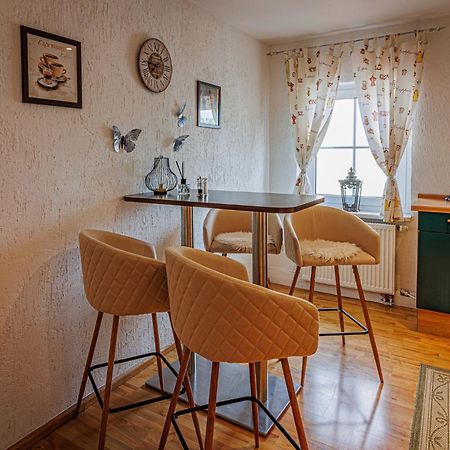 Wohnen Ueber Einem Mediterranen Restaurant,Apartment 2 Oder 3 Lipsko Exteriér fotografie