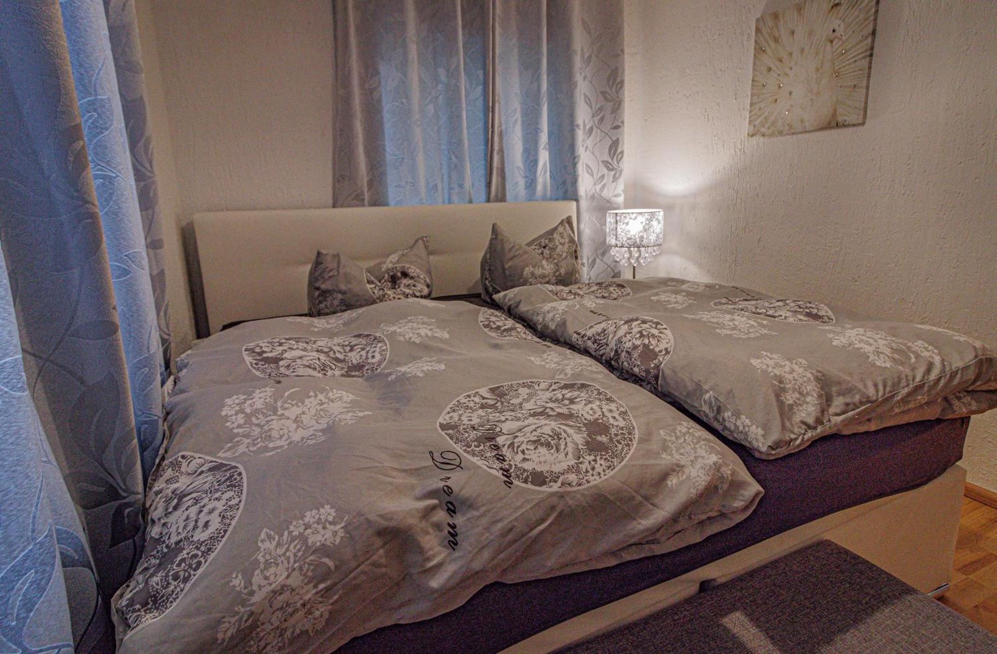 Wohnen Ueber Einem Mediterranen Restaurant,Apartment 2 Oder 3 Lipsko Exteriér fotografie