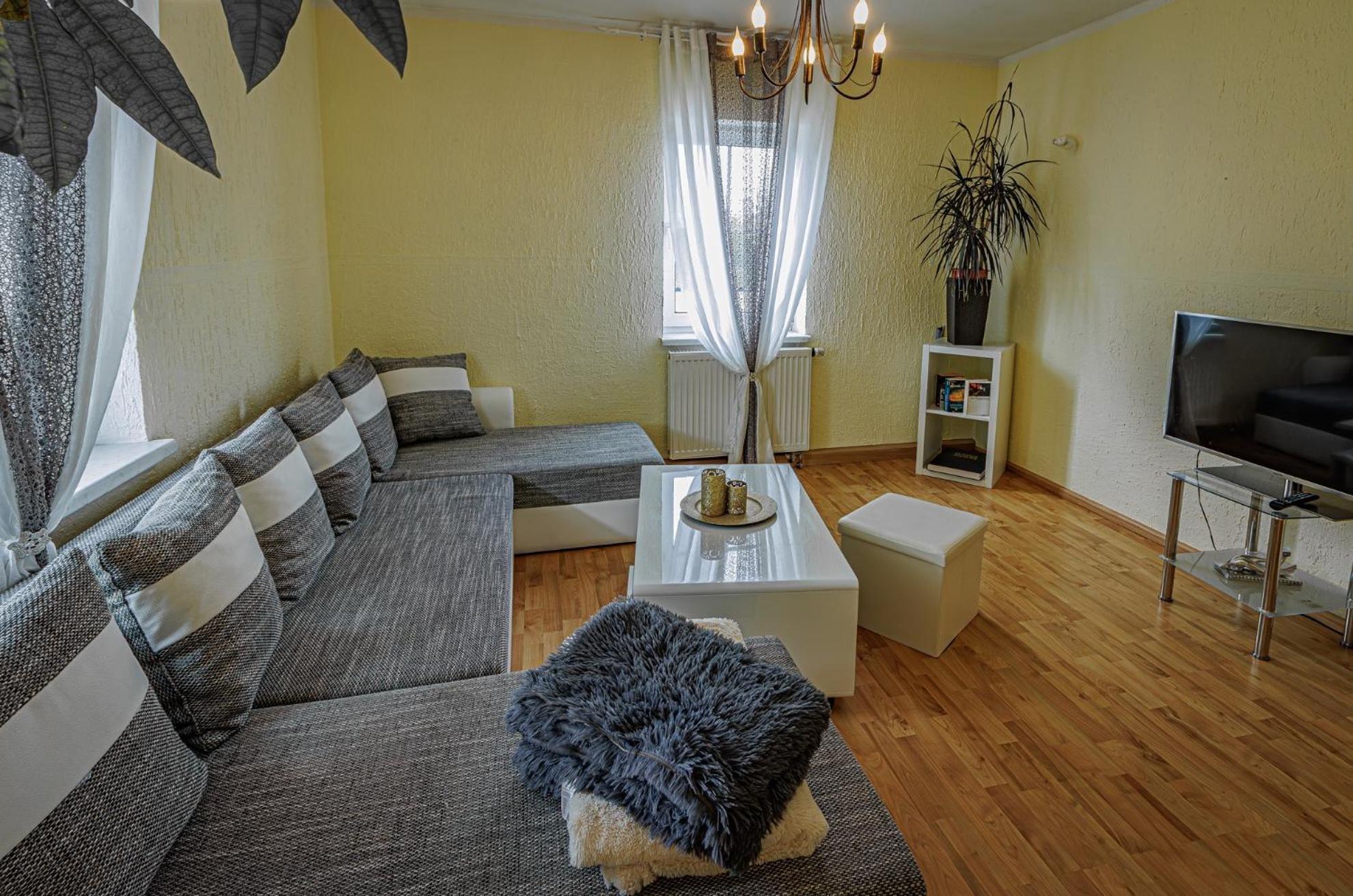 Wohnen Ueber Einem Mediterranen Restaurant,Apartment 2 Oder 3 Lipsko Exteriér fotografie